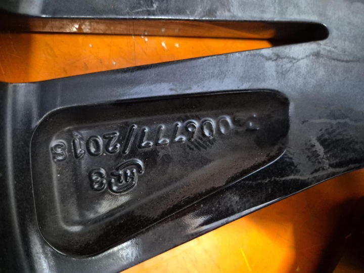фото №10, Алюмінієвий диск volkswagen oem номер 7.0" x 18" 5x112