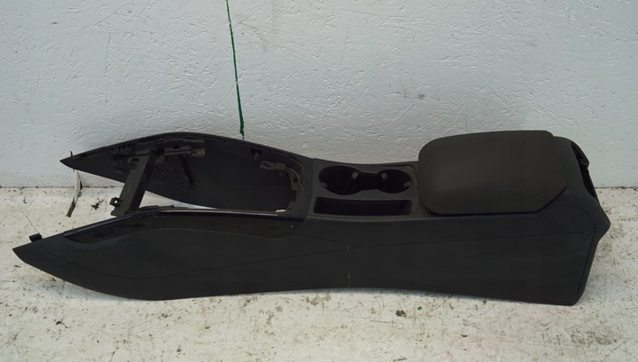 фото №6, Туннель средний подлокотник audi a4 b8