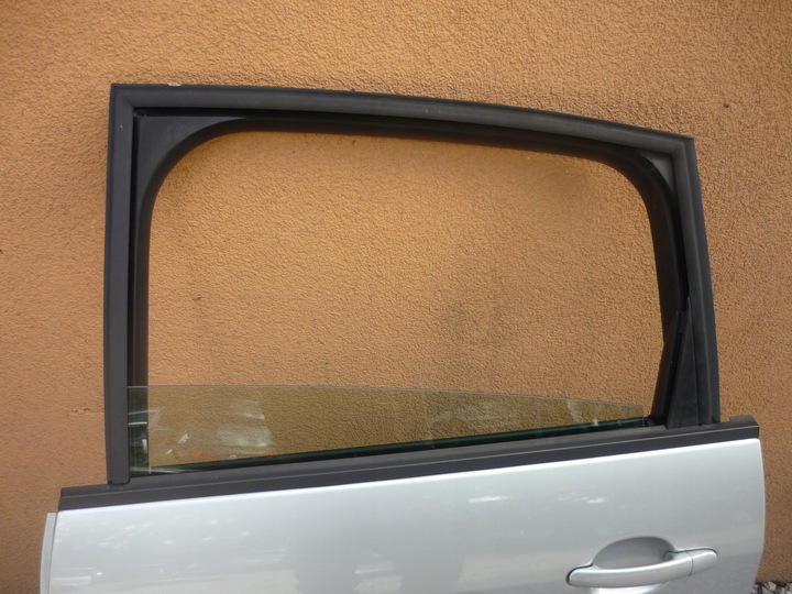 фото №12, Дверь левый зад audi a2 ly7w bez покраска красивый