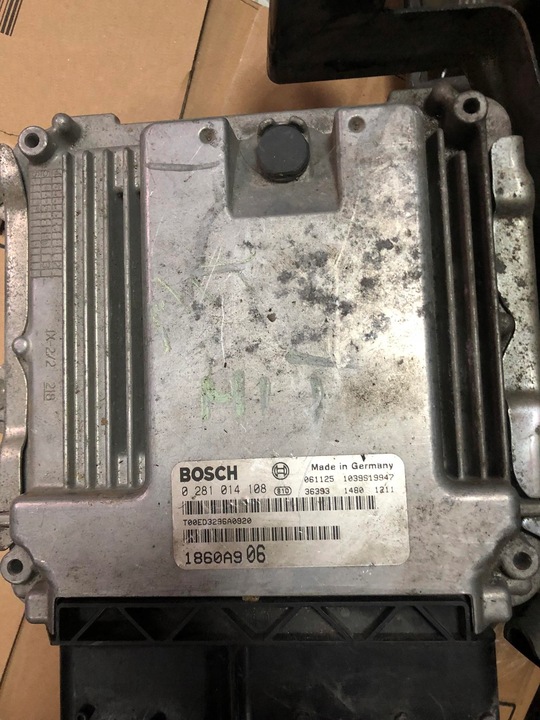 фото №1, Mitsubishi outlander 2.0 комп'ютер 0281014108