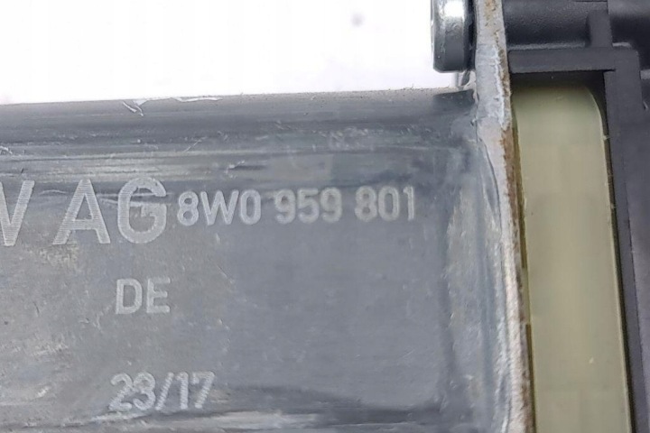 фото №7, Двигунчик скла передніх лівих двері audi a4 avant 8w5, b9 8w0959801