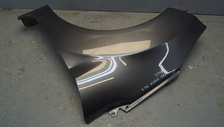 фото №12, Ford fiesta mk7 крыло левый перед b2402