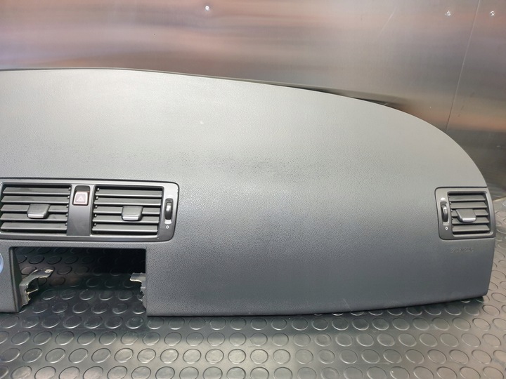 фото №4, Volvo c30 s40 v50 консоль панель раздаточная