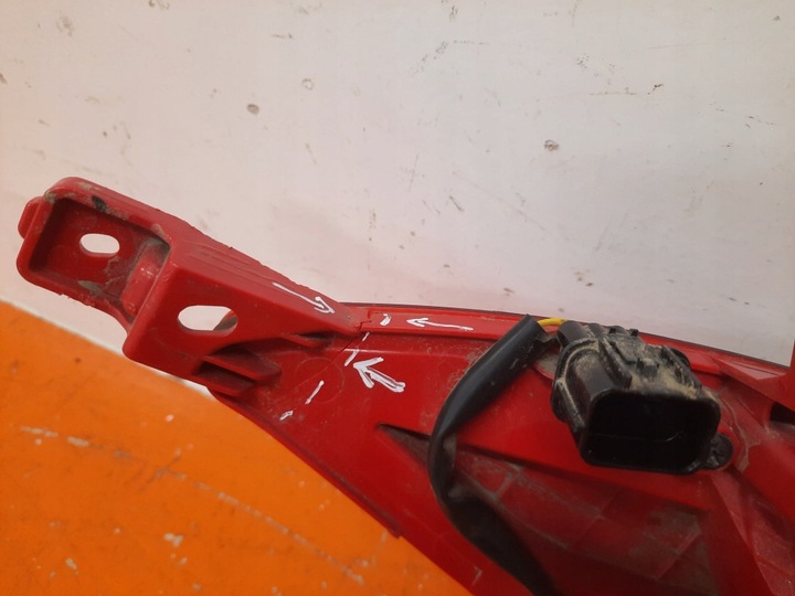 фото №7, Hyundai tucson 4 iv 20- лампа протитуманна зад задня ліва 92405-n7020