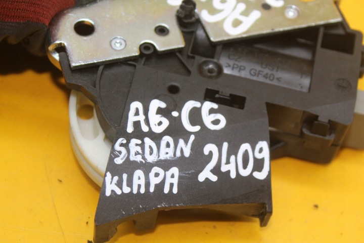 фото №10, Замок кришки багажника audi a6 c6 sedan 4f5827505d