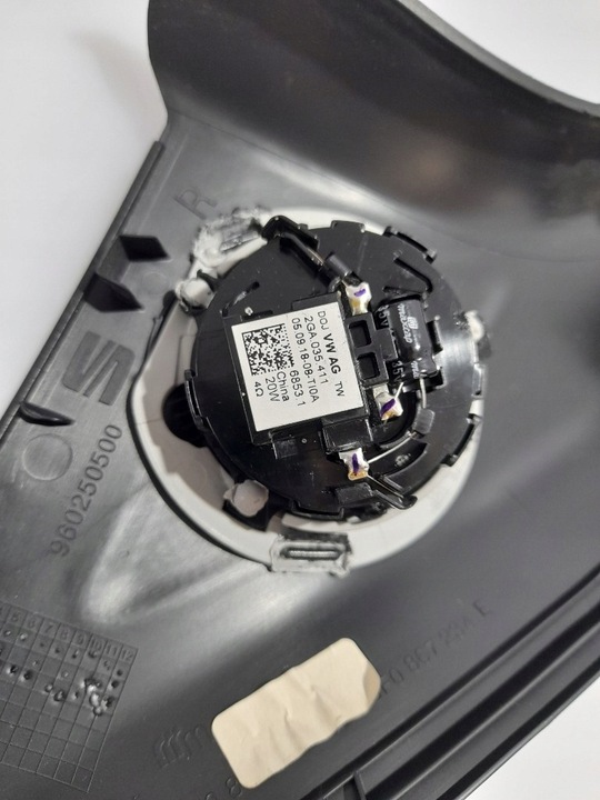 фото №9, Seat ibiza v 5 защита обшивка стойка правый перед 6f0867234 динамик чёрная