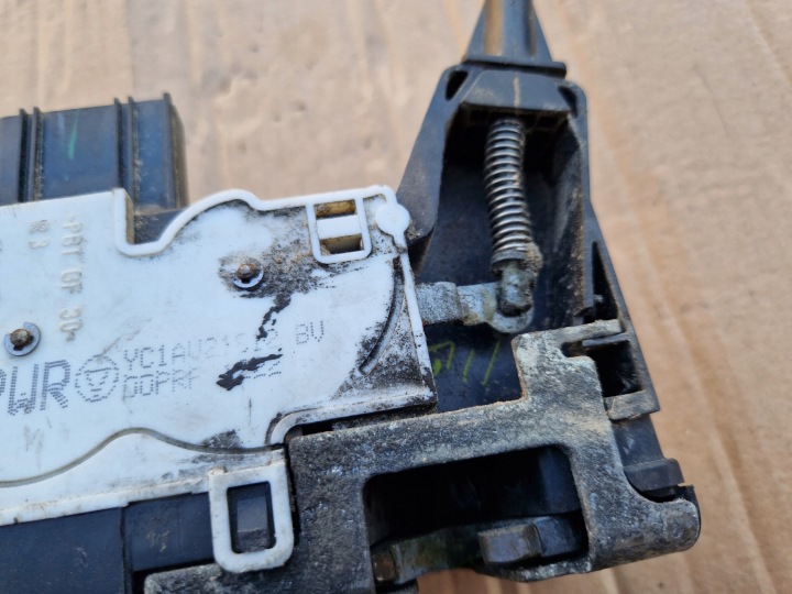 фото №8, Замок двері праві перед ford transit mk6 mk7 00-06r 9pin