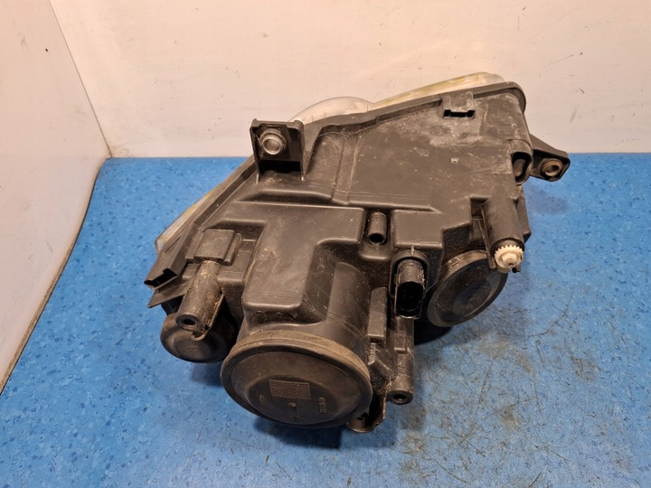 фото №13, Vw passat b6 фара правые 3c0941006j