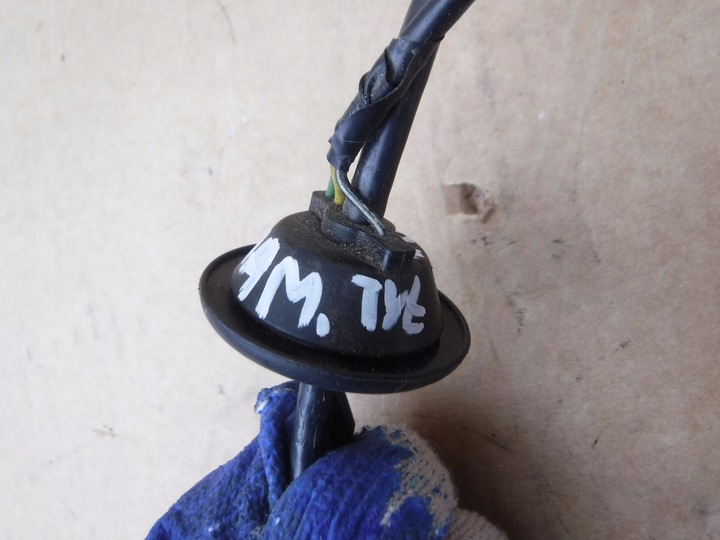 фото №7, Камера кришки багажника ford c-max 2 dm51-10e998-ea