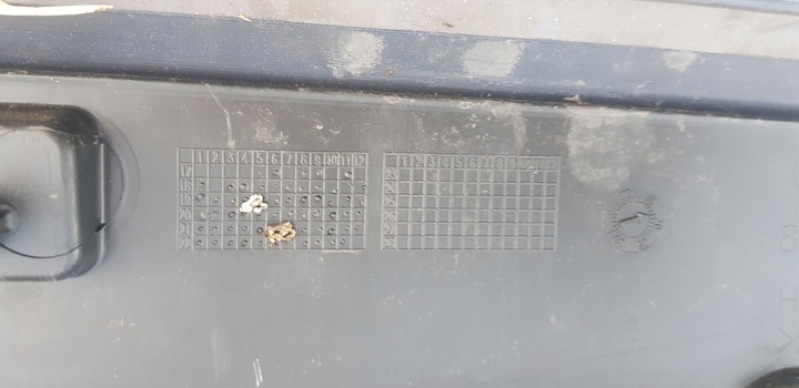 фото №5, Audi q3 s-line 83a 18- планка накладка na дверь левая зад