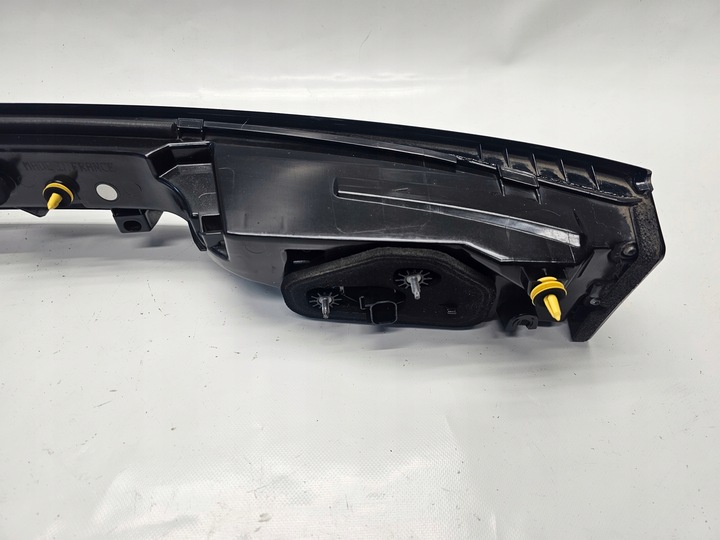 фото №10, Лампа зад задняя накладка range rover velar 2017 - l560 j8a2-13192-ce