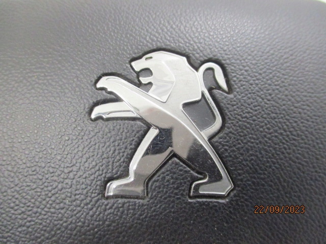 фото №8, Peugeot 2008 рестайлінг подушка водія air bag 98072114zd