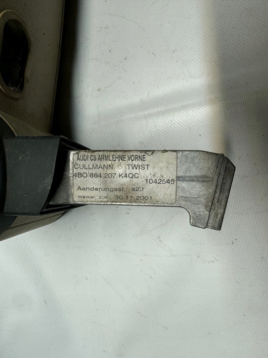 фото №6, Audi a6 c5 подлокотник 4b0864207k
