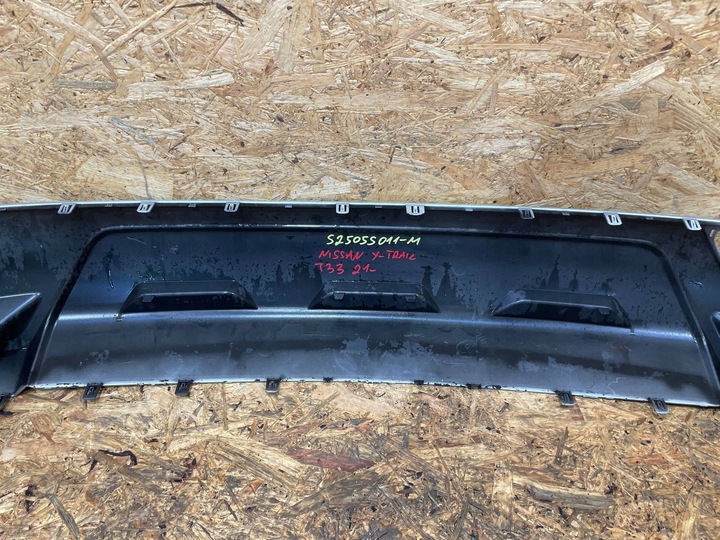 фото №10, Nissan xtrail x-trail t33 21- спойлер планка накладка бампера зад задняя