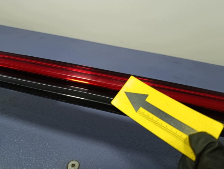 фото №7, Audi a8 d5 4n 17- фара накладка крышки зад led 4n0945095m