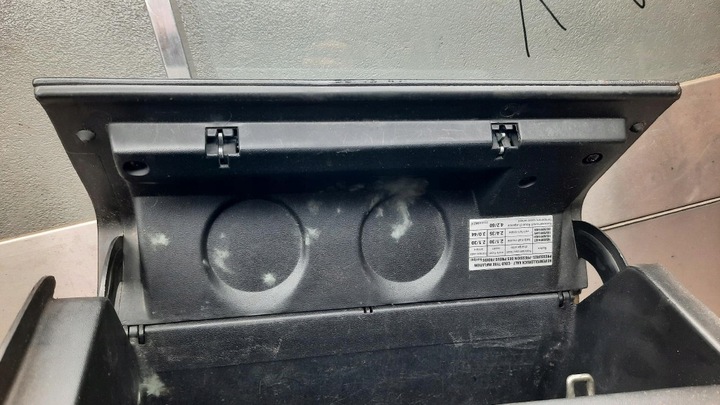 фото №8, Бардачок пассажира volkswagen passat b3 1.8b 90r