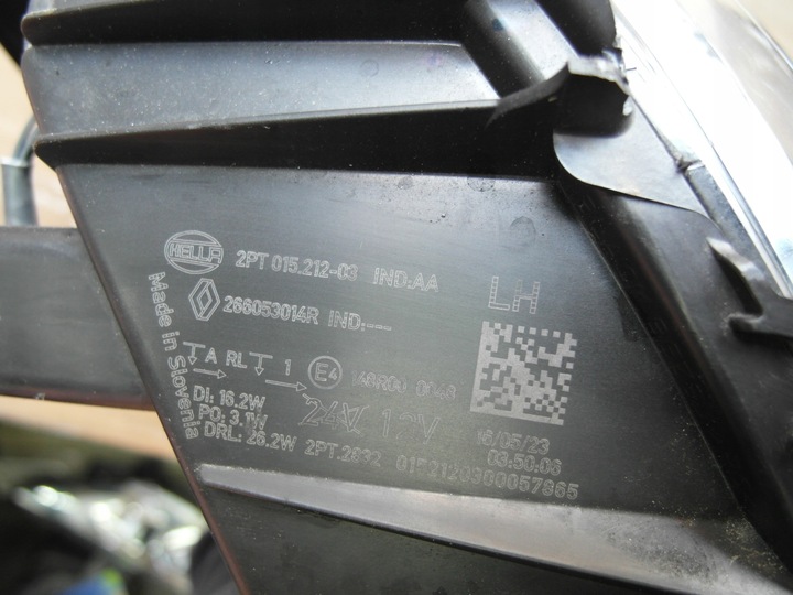 фото №7, Renault megane v e-tech led drl левая сторона лампа левая передняя