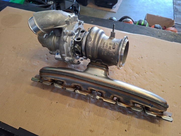 фото №13, Турбонагнетатель mercedes r6 3.0 a2560901400 новая