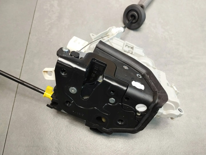 фото №1, Audi a6 s6 c7 4g замок праві зад 4g0839016c