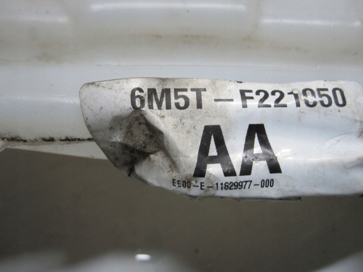 фото №4, Ford kuga mk1 i 2.0 tdci 11r бачок склоомивача 3m51-13k163-ae
