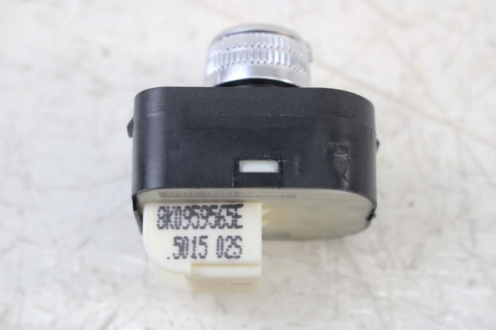 фото №11, Audi a4 a5 q5 ручка регулировка зеркал 8k0959565e 8k0959855f 8k0 959 565 e