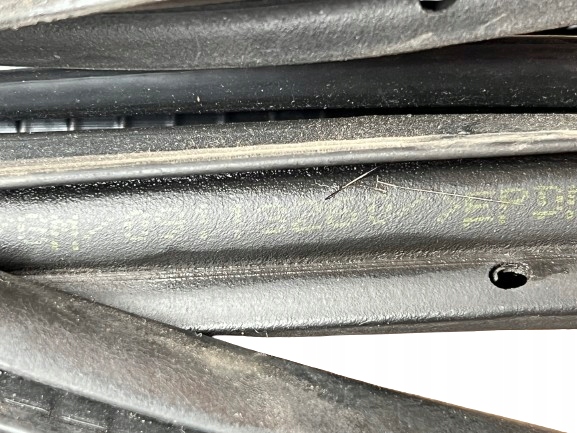 фото №2, Opel combo c резиновая прокладка дверь сдвижных зад 09113260 чёрная