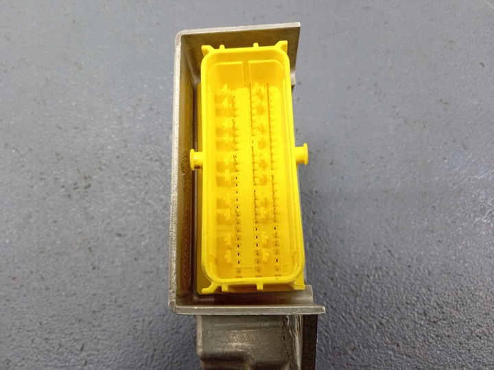 фото №4, Audi q7 i 4l панель капот подушка безопасности ремни датчик