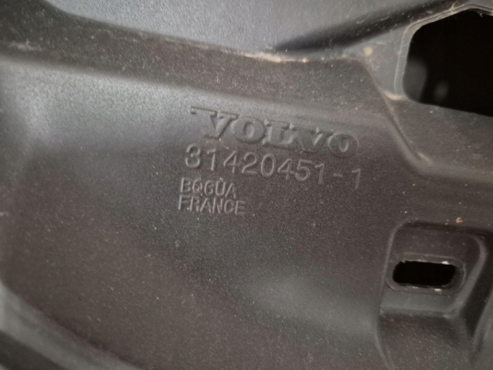 фото №15, Volvo xc60 ii 17- крышка багажника зад задняя 31420451