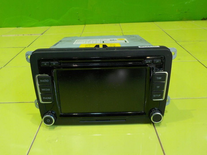 фото №1, Vw touran i рестайлинг 2.0 tdi 09r радио cd 3c8035195