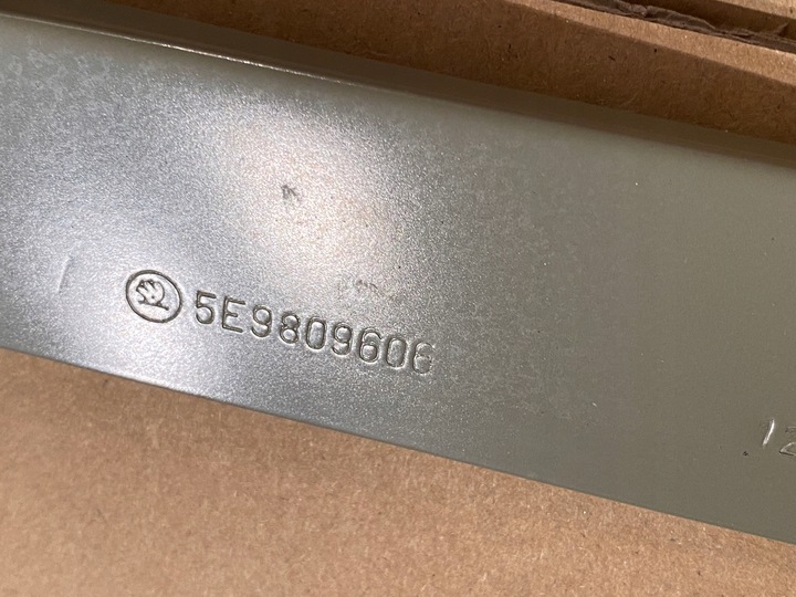 фото №4, Skoda octavia iii 5e 5e0 5e9 порог правые стойка