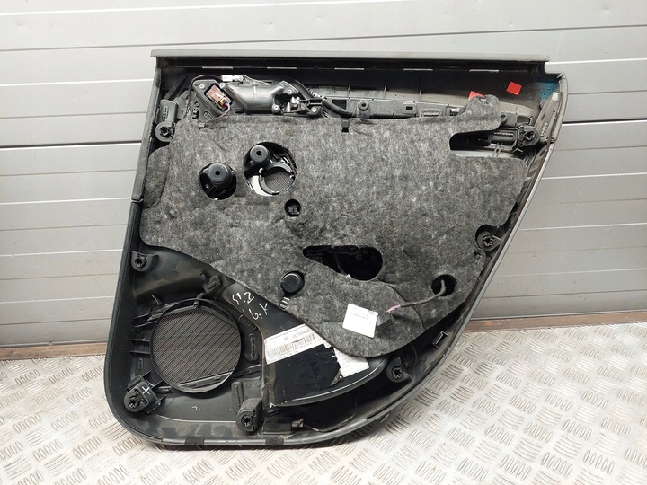 фото №6, Audi a3 s3 8v 8v5867305 зад левая обшивки дверь