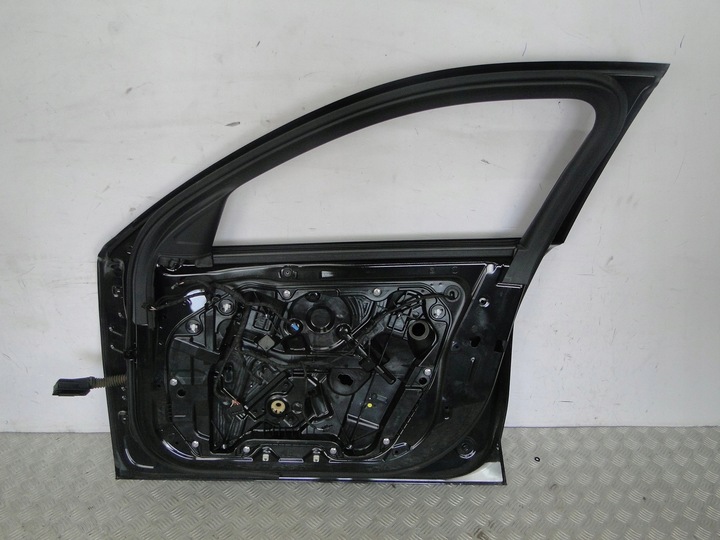 фото №14, Дверь перед bmw 1 f40 2019 чёрный sapphire цена za 1 штука !