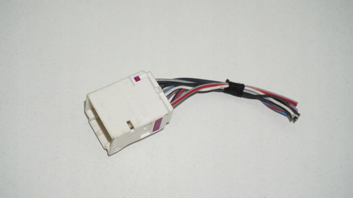 фото №10, Audi volkswagen seat skoda штекер разъём соединитель 4f0937743e