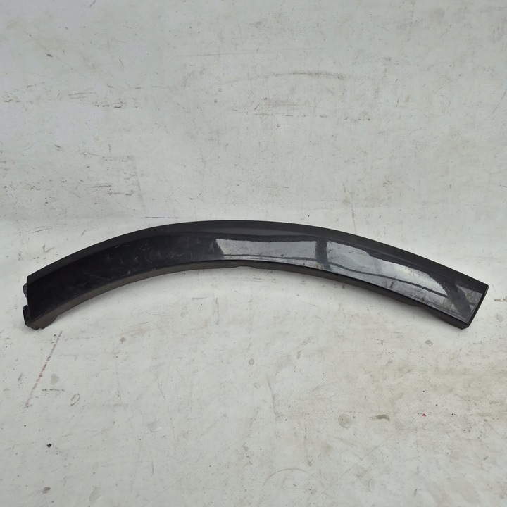 фото №1, Audi q4 e-tron 21- планка накладка бампера правые перед