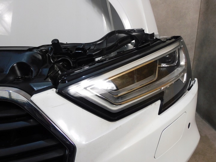 фото №8, Audi a3 8v sedan s line рестайлинг 8v5 перед бампер лампы капот pas полный led
