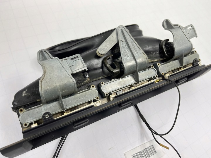 фото №11, Корпус середні ґрати повітропровід панель приладів роздавальна mercedes w126 1268310030