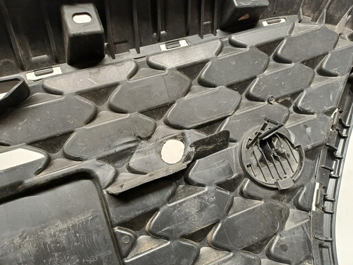 фото №5, Hyundai i20 2 ii рестайлінг 18- решітка радіатора решітка радіатора решітка pdc 86569-c8ba0