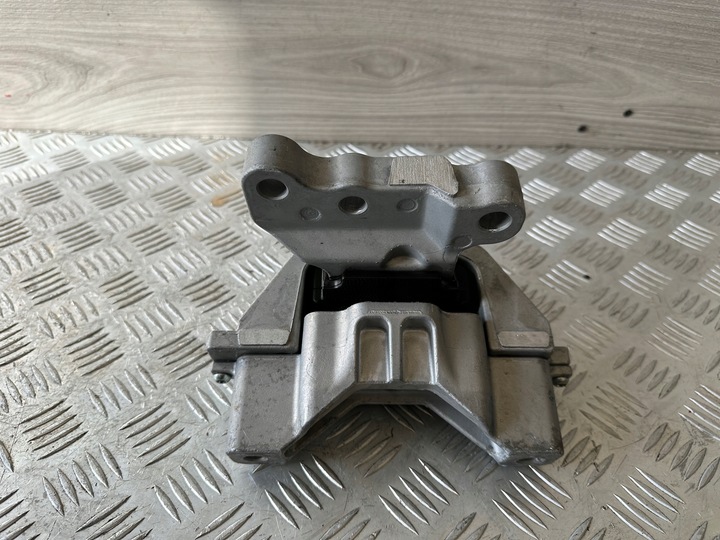 фото №9, Mitsubishi outlander iii 2.4 гібрид лапи подушка двигуна коробки коробки передач