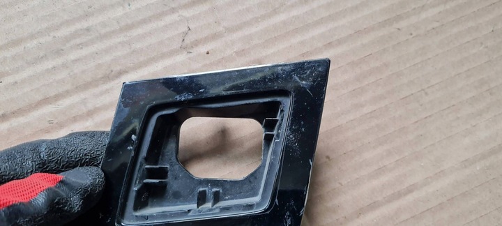 фото №8, Sq8 4m q8 рамка заглушка насадка склоомивача лампи ліва перед 4m8807755a