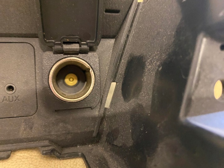 фото №6, Mazda cx3 входы usb считыватель дисков dvd прикуриватель