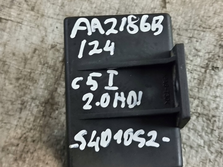 фото №8, Реле свечей накаливания оригинальный номер 9639912580 citroen c5 i 2.0 hdi