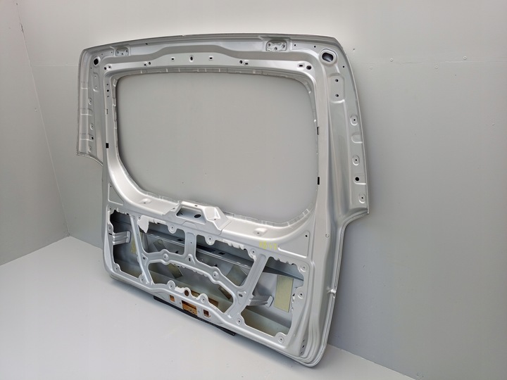 фото №10, Mercedes v клас w447 447 2014- кришка задня багажника a4477404000 =