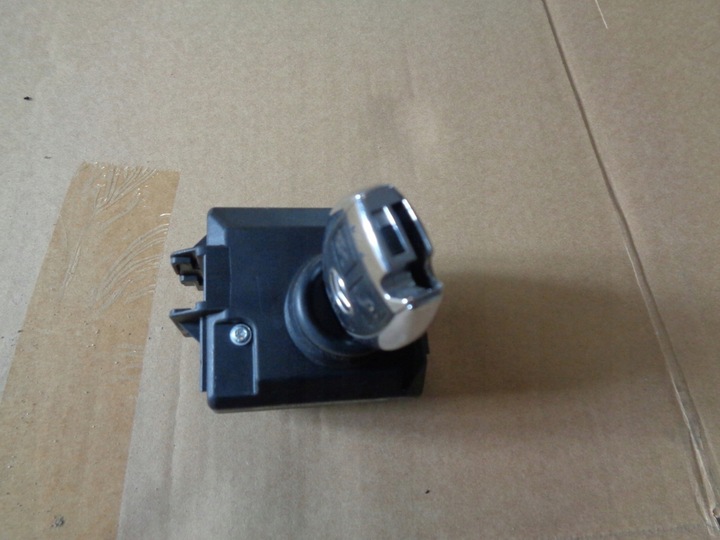 фото №1, Mercedes c w204 замок запалювання з ключем