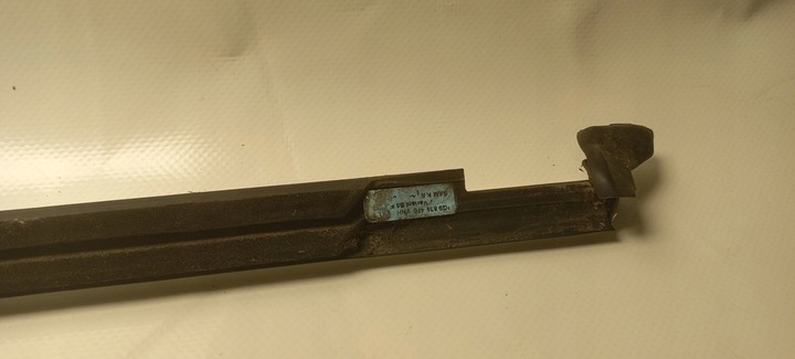 фото №7, Уплотнитель планка хром дверь правые зад задний vw passat b8 3g9839476