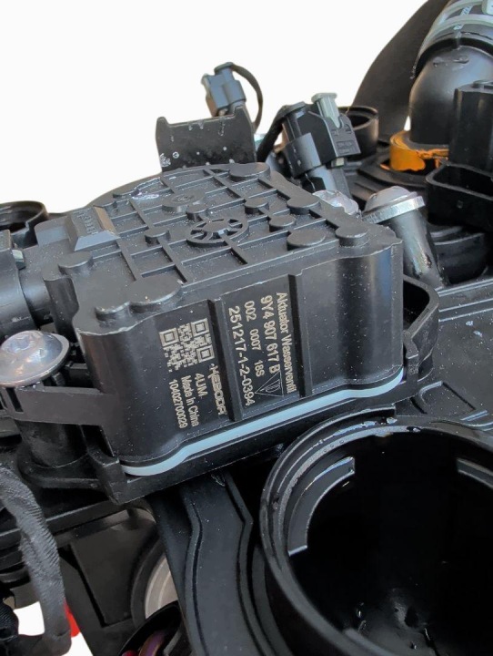 фото №8, Водяна помпа  9y4121406f porsche cayenne 2026^