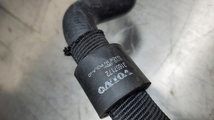 фото №5, Шланг труба води 31474864 volvo xc60 v60 v70 s60 2.0 d4