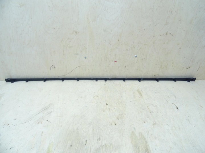 фото №4, Audi q8 4m8 планка бампера перед 4m8853093a