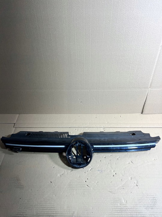 фото №1, Vw golf viii решітка радіатора решітка 5h0853651ac