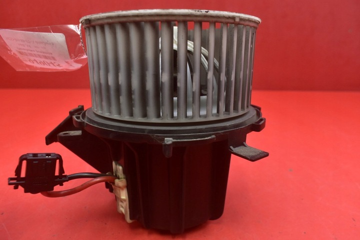 фото №5, Повітродувка вентилятор повітропровід eu 8k1820021 k6193005 audi a4 b8 07-11