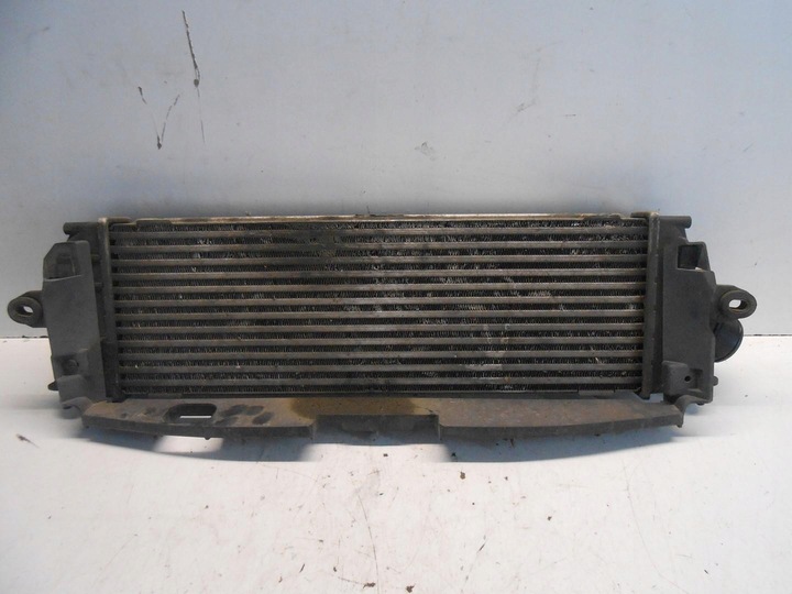 фото №1, Радіаторів інтеркулер trafic vivaro 2.0 dci 8200411160 93854162 988650b #